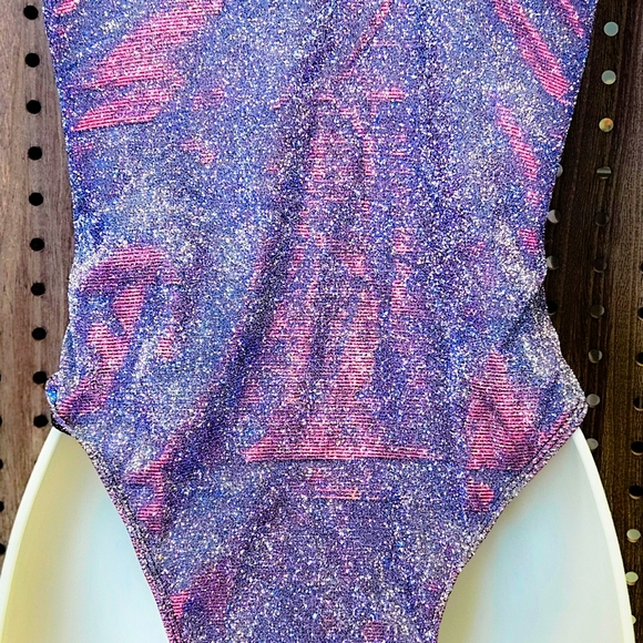 NWOT Stage Beauty Shimmer Bodysuit!!!! SZ SM - Picture 5 of 9